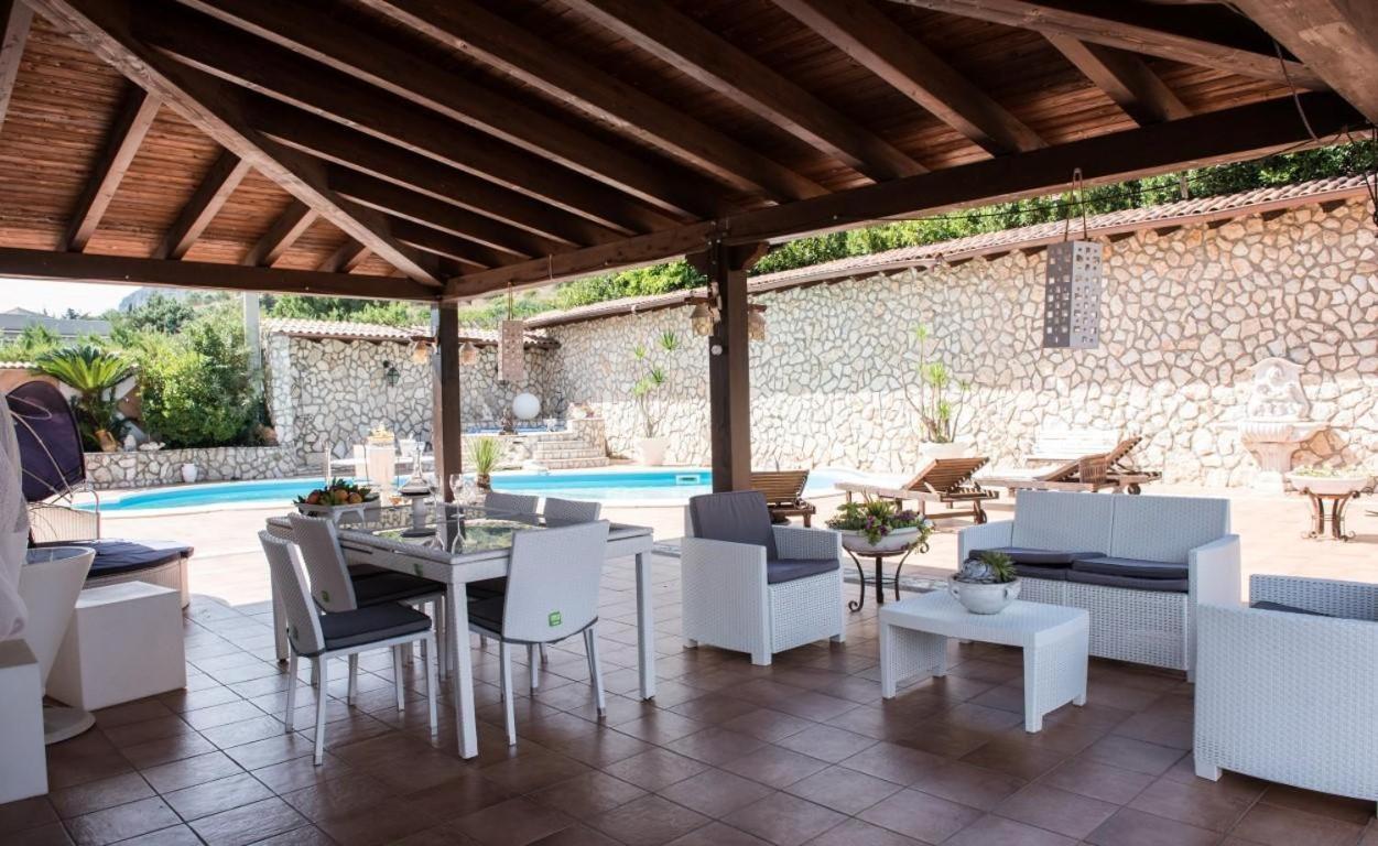 Villa Aversa Castellammare del Golfo Luaran gambar