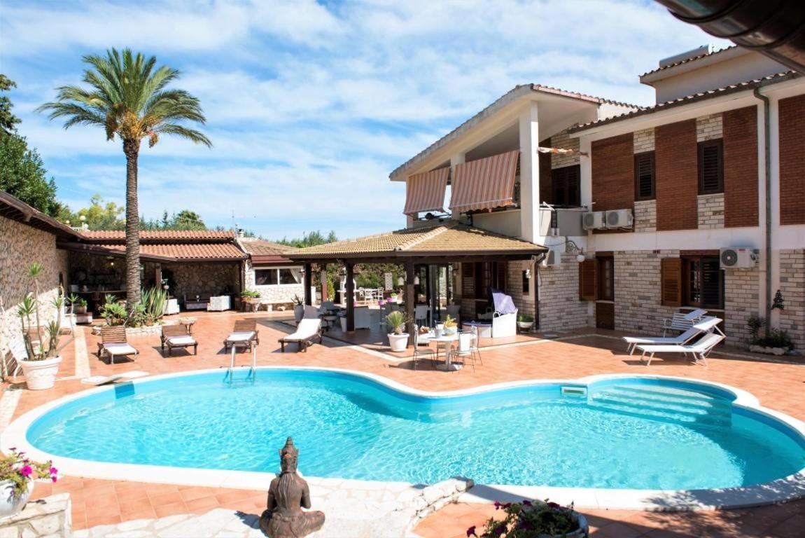 Villa Aversa Castellammare del Golfo Luaran gambar