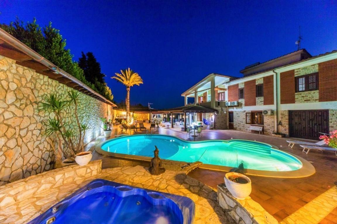 Villa Aversa Castellammare del Golfo Luaran gambar